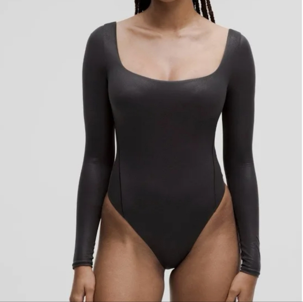 Lululemon Wundermost Nulu Square Neck Shine Bodysuit US S